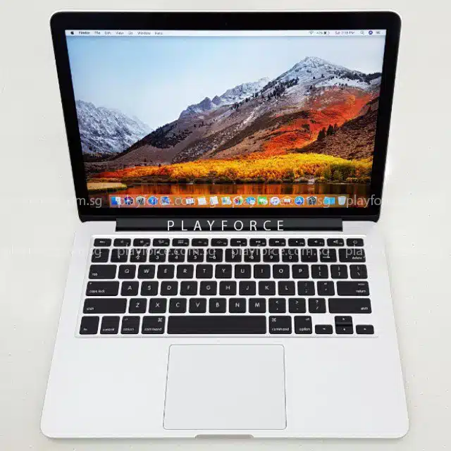 Macbook pro 2015 open display view